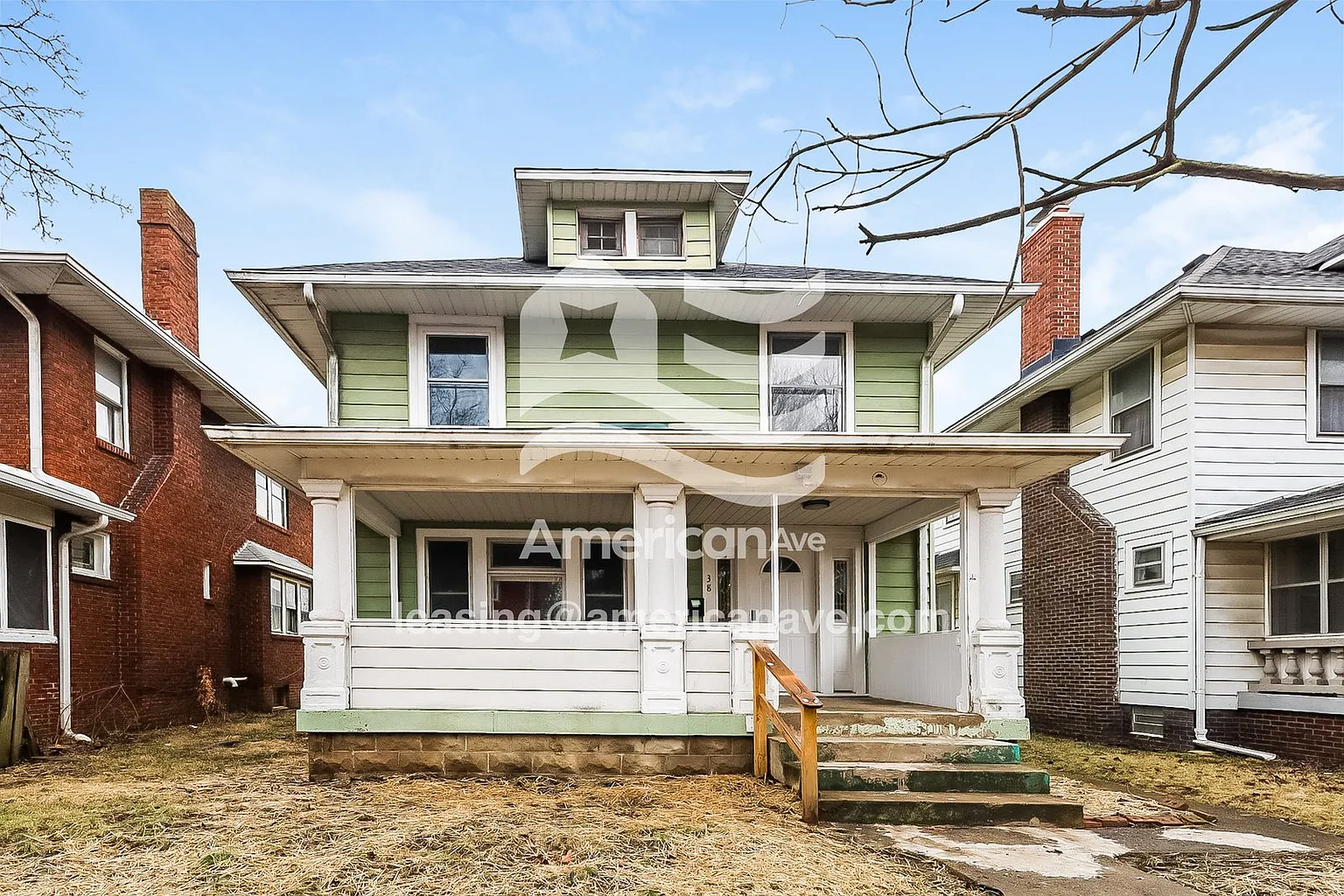 38 N Pershing Ave photo 1