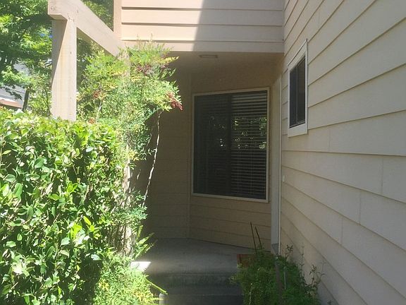 2nd image of 539 Westmont Ct