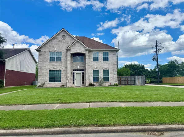 16519 Village View Trl, Sugar Land, TX 77498