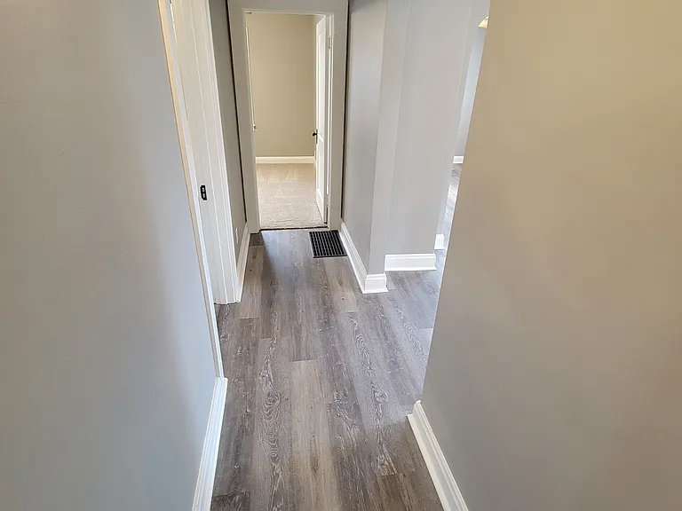 402 S McClun St — Photo 13