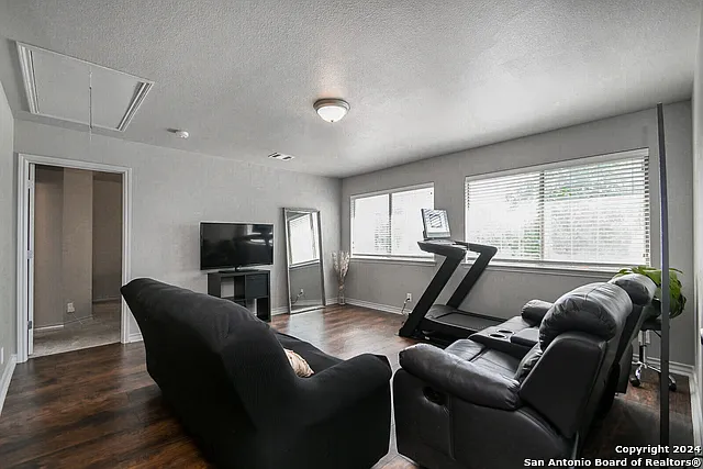19434 Gran Roble — Photo 16
