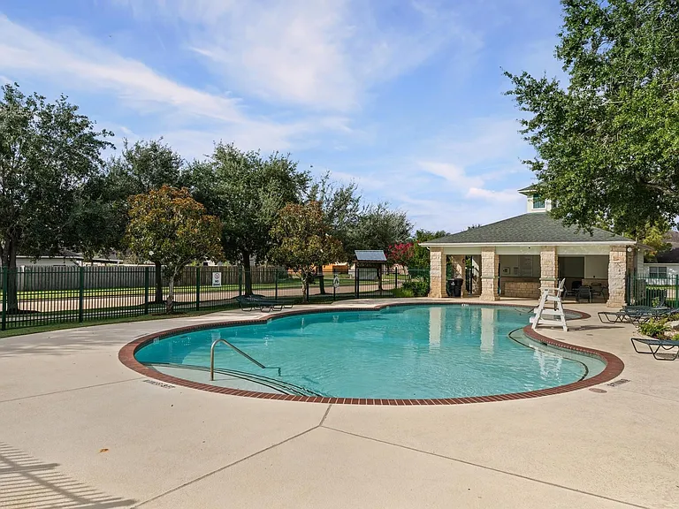 18107 Cypress Mist Ct — Photo 16