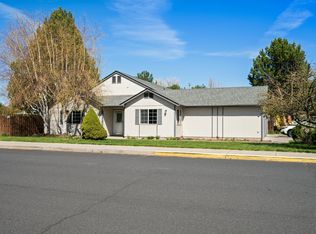 3691 SW Bobby Jones Ct, Redmond, OR