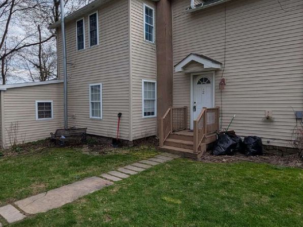 247 Lock St APT 2