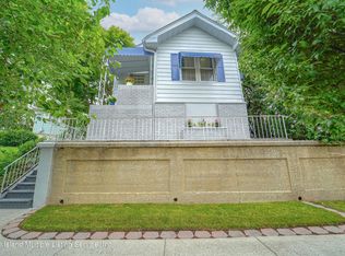 3023 Richmond Rd, Staten Island, NY 10306