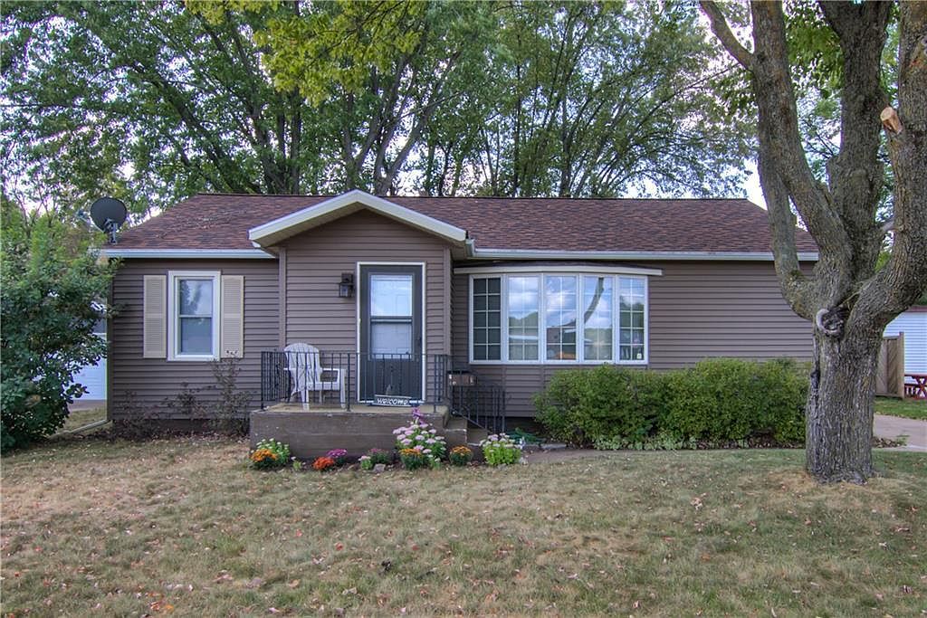 608 A Street, Chippewa Falls, WI 54729 MLS 1576784 Zillow