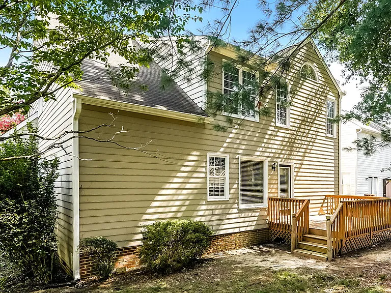 4900 Royal Troon Dr — Photo 17