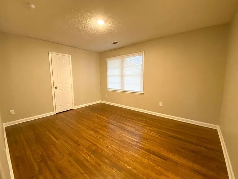 4454 Kimball Ave — Photo 11