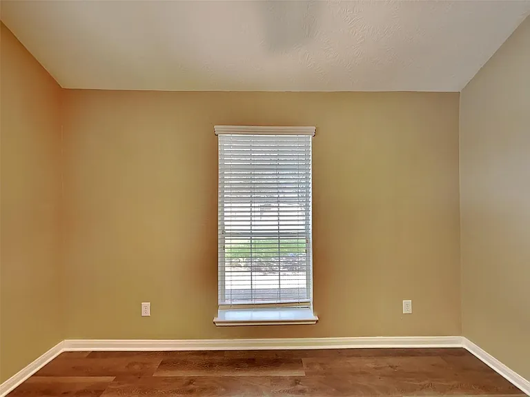 3523 Pine Valley Dr — Photo 15