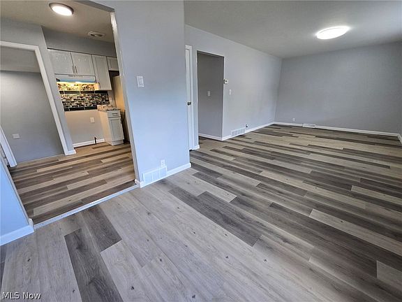 5th image of 12808 Guardian Blvd