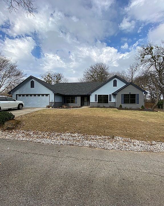 1st image of 605 Shore Dr
