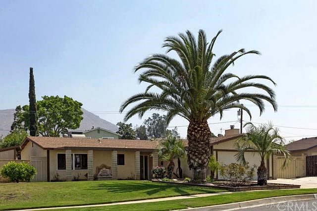 1st image of 12731 Garden Ave
