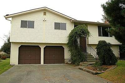 2nd image of 4430 126th Pl NE
