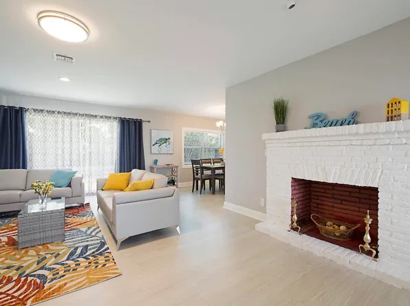 2740 SE 1st Court, Pompano Beach, FL 33062