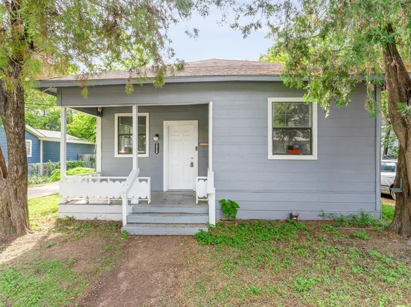 2630 Lenway St, Dallas, TX 75215