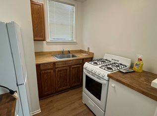 1416 9th St APT A, Alameda, CA 94501