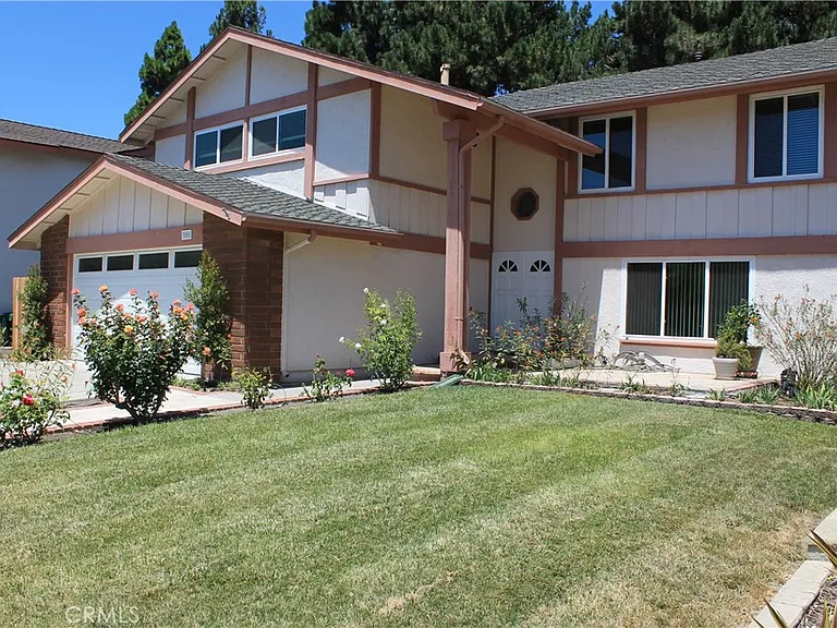 3881 Hendrix St — Photo 5