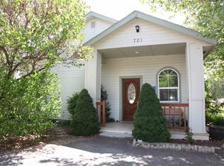 701 N Dewey Ave, Middleton, ID 83644