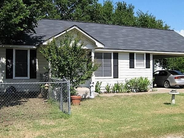 1st image of 286 W Frey St