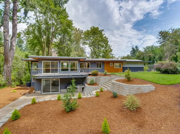 3880 Croisan Creek Rd S, Salem, OR 97302