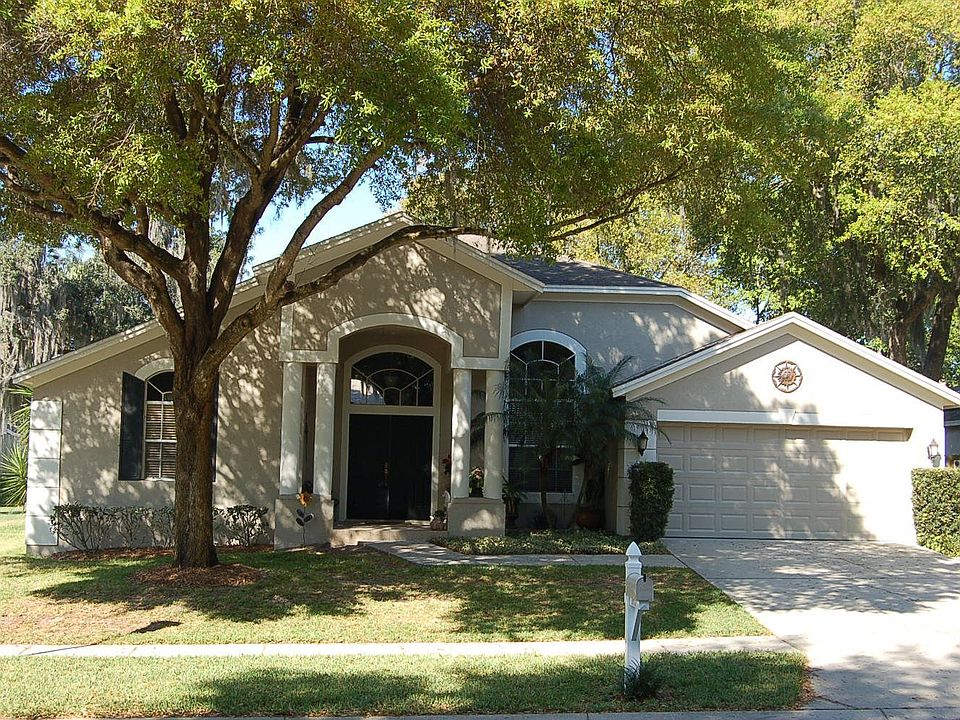 SHADED, WELL MAINTAINED