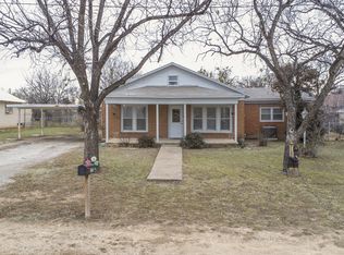 224 Girard St, Baird, TX 79504