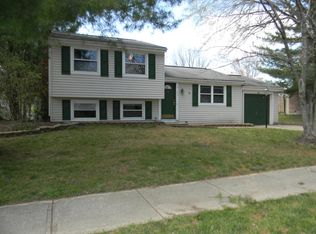 4245 Pleasant Acres Dr, Batavia, OH 45103