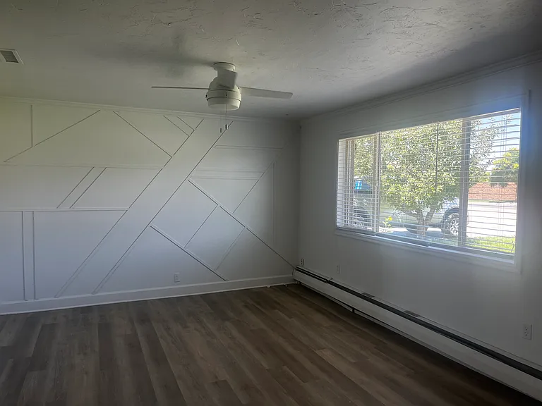 8985 W 8800 N — Photo 1