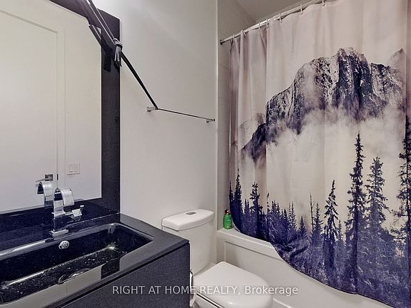4th image of 111 Saint Clair Ave W #1024