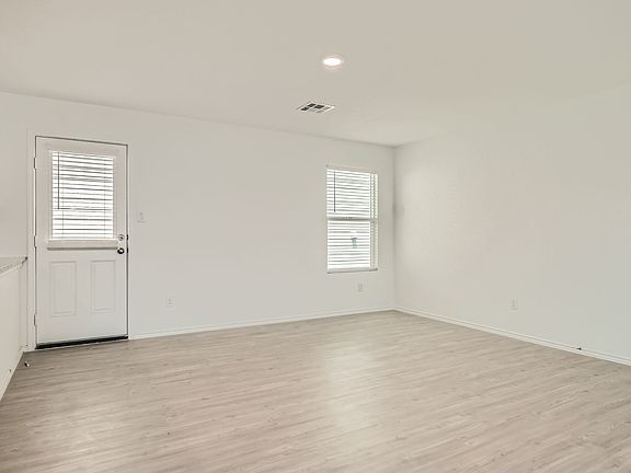 4th image of 4248 Southton Mere