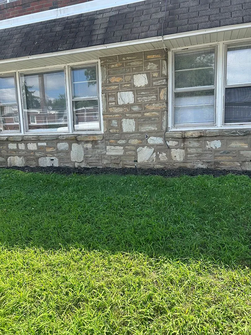 538 Lawler Street — Photo 1