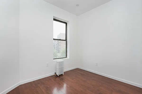 Rented by Bold New York | media 13