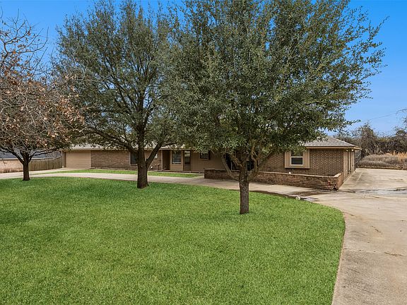 2nd image of 116 Timberview Ct