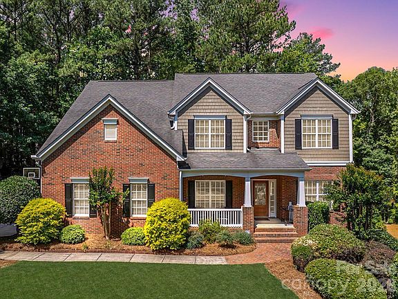 3rd image of 12023 Overlook Mountain Dr