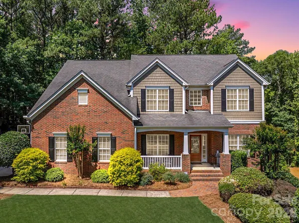 12023 Overlook Mountain Dr, Charlotte, NC 28216