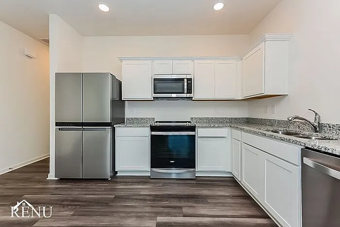 3106 Calcutta St — Photo 4