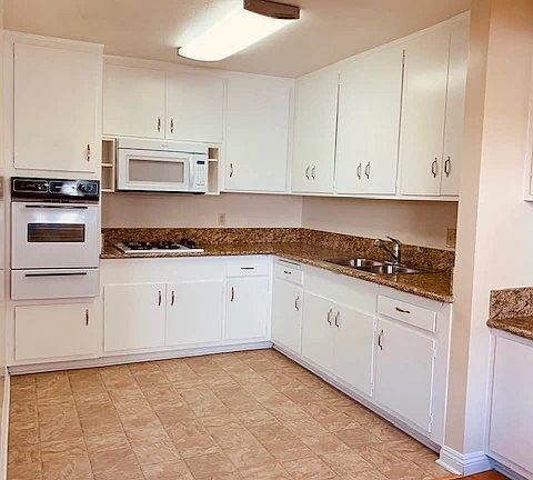 2nd image of 4415 Ocean View Blvd #3