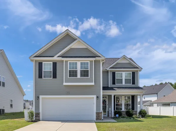 113 Hanover Ct, Clayton, NC 27527