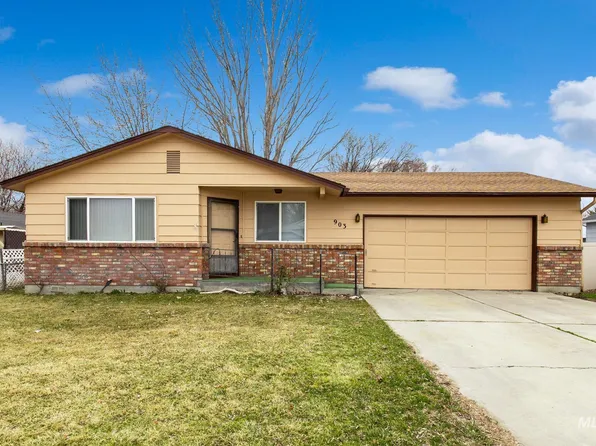 903 Sunny Ln, Nampa, ID 83651