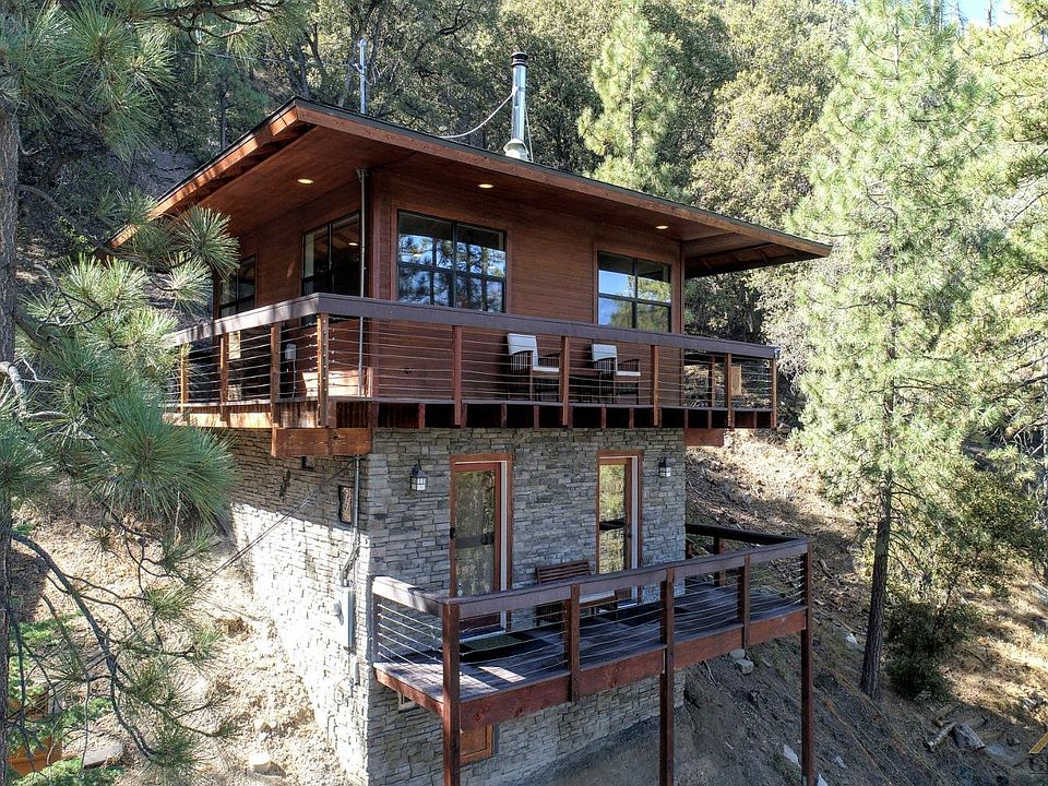 1317 Zermatt Ct, Pine Mountain Club, CA 93222 | MLS #202211751 | Zillow