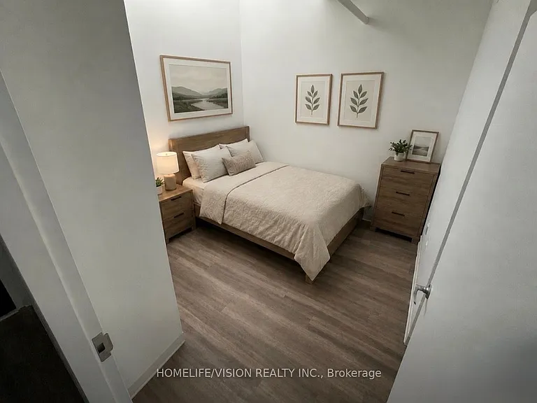 120 Huron St #526 — Photo 8