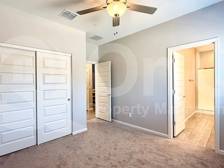 733 E Commonwealth Ave #24 — Photo 16