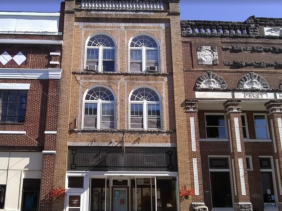 1st image of 392 S Railroad Ave #2