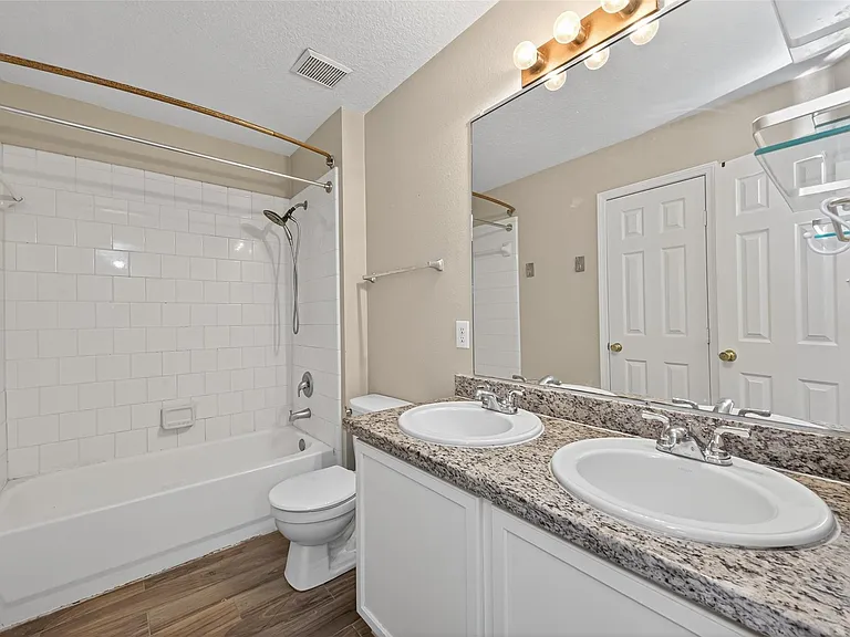 21215 Barker Canyon Ln — Photo 35