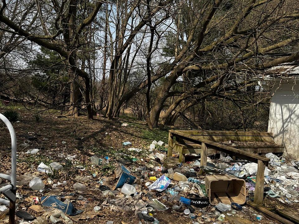 2nd image of 8304 Almy Rd