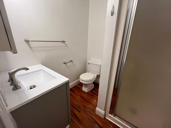 3rd image of 267 Main St APT 5