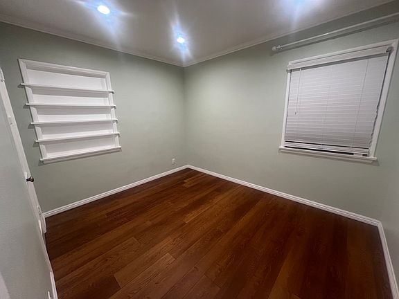 5th image of 1719 E Idahome St