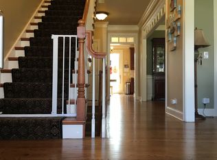 712 Wakeman Ave, Wheaton, IL