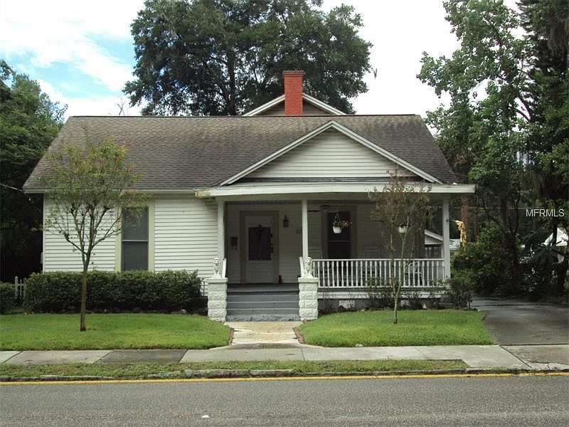 1st image of 810 W Reynolds St