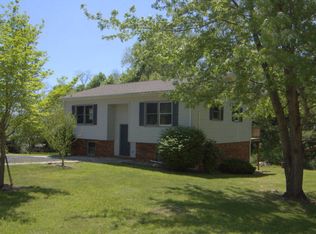 238 Benfield Dr, Jefferson, NC 28640